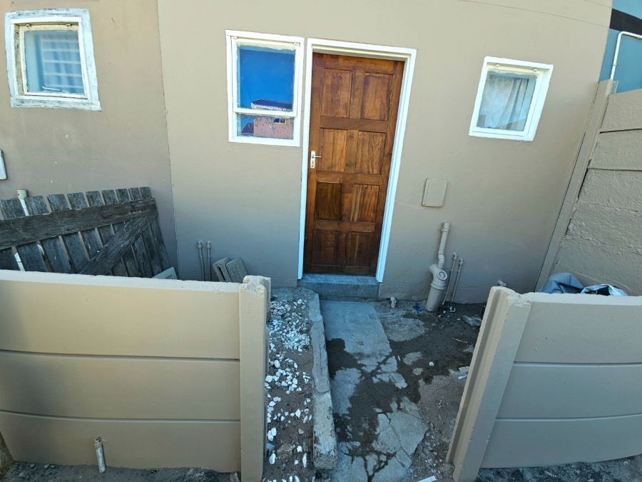 2 Bedroom Property for Sale in Pelican Park Western Cape